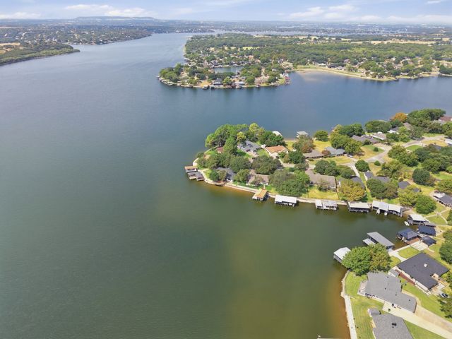 4210 Bar Harbor Court, Granbury, TX 76049