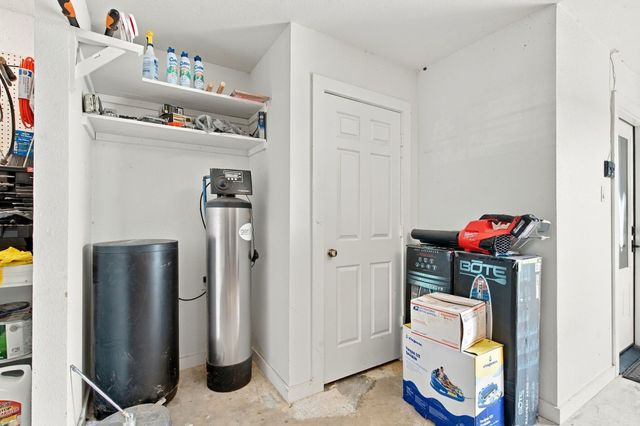 4210 Bar Harbor Court, Granbury, TX 76049