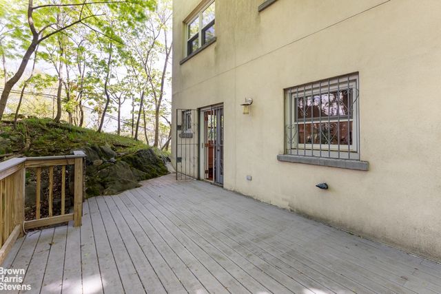 5629 SYLVAN Avenue, New York City, NY 10471