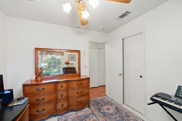 2826 Antigua Drive, Redding, CA 96003