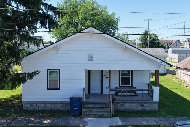 1210 4th Street, Bedford, IN 47421