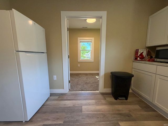 1210 4th Street, Bedford, IN 47421