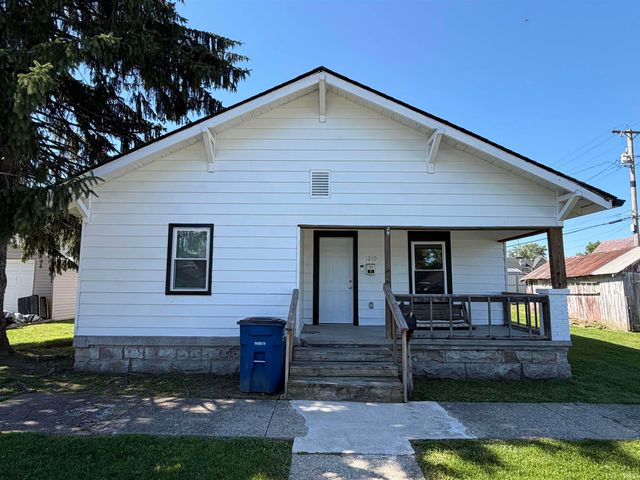 1210 4th Street, Bedford, IN 47421