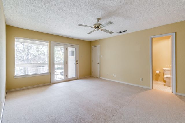 6754 E Northwest Highway, Dallas, TX 75231