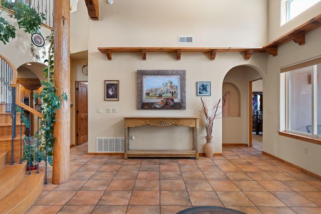 650 Barnett Road, Bosque Farms, NM 87068