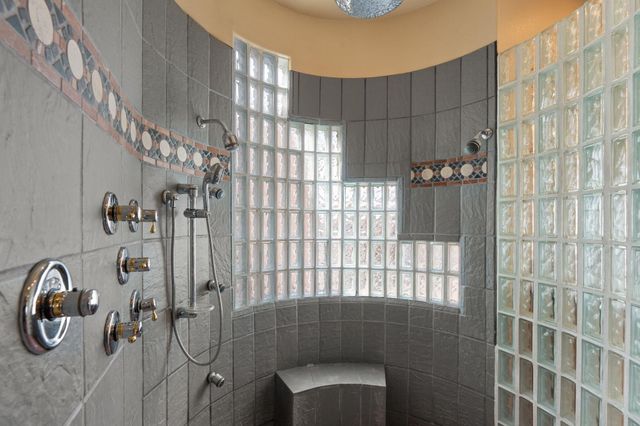 650 Barnett Road, Bosque Farms, NM 87068