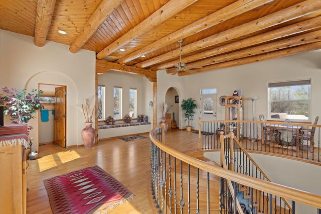 650 Barnett Road, Bosque Farms, NM 87068