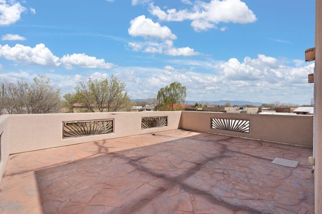 650 Barnett Road, Bosque Farms, NM 87068