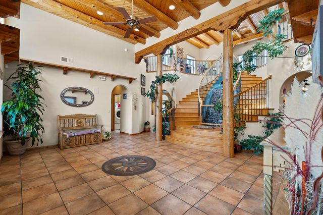 650 Barnett Road, Bosque Farms, NM 87068