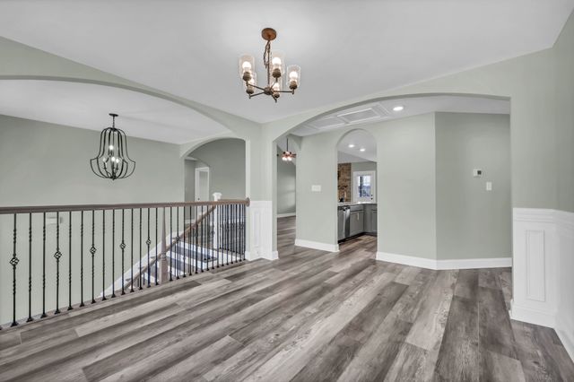 524 Cresthaven Ln, Clarksville, TN 37043