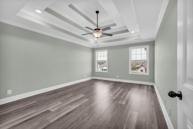 524 Cresthaven Ln, Clarksville, TN 37043