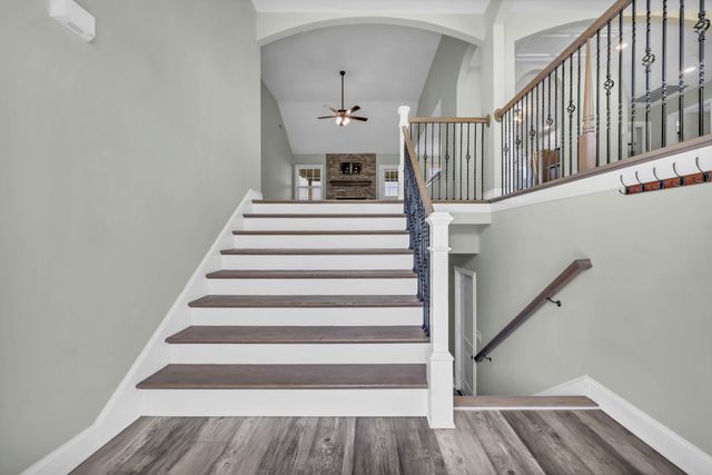 524 Cresthaven Ln, Clarksville, TN 37043