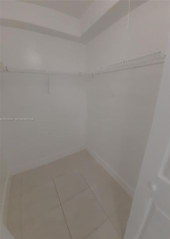 11800 SW 18th St 314-4, Miami, FL 33175