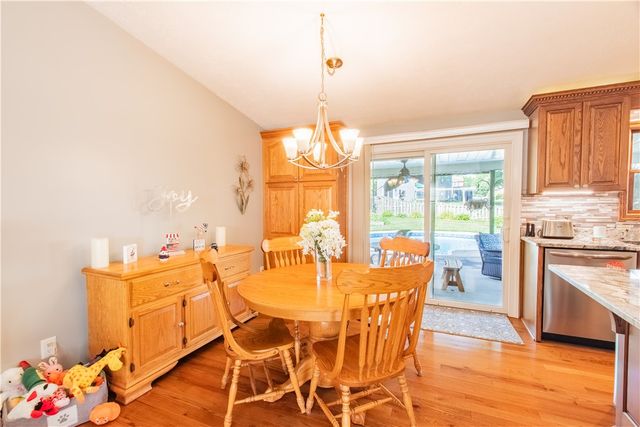 404 Anna Marie Dr, Cranberry Twp, PA 16066