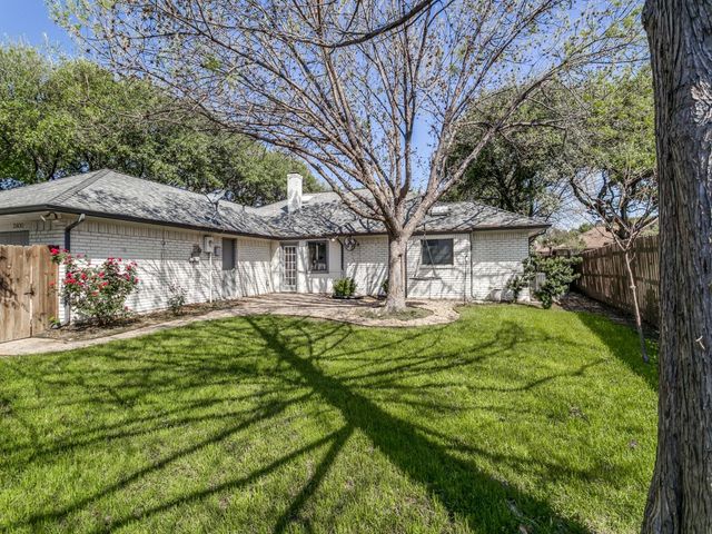 2600 Belmeade Drive, Carrollton, TX 75006