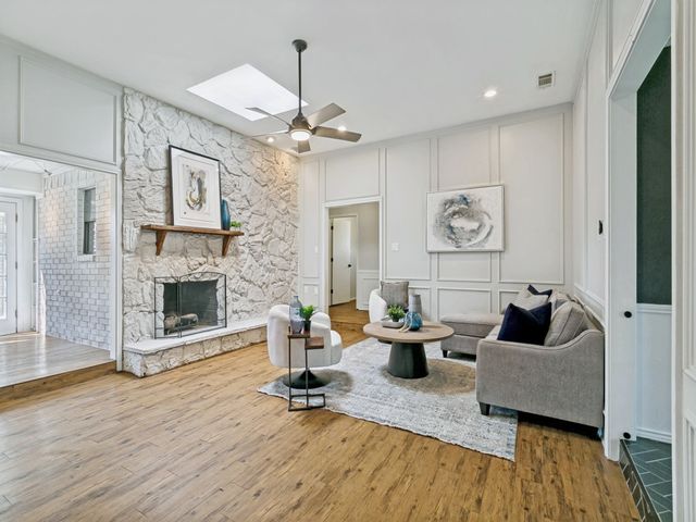 2600 Belmeade Drive, Carrollton, TX 75006