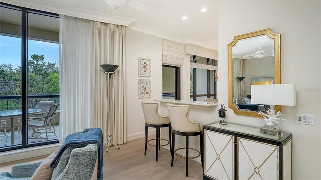 1281 GULF OF MEXICO DRIVE 111, Longboat Key, FL 34228