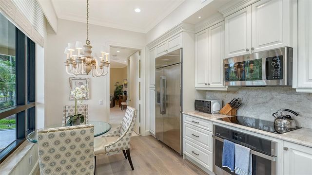 1281 GULF OF MEXICO DRIVE 111, Longboat Key, FL 34228