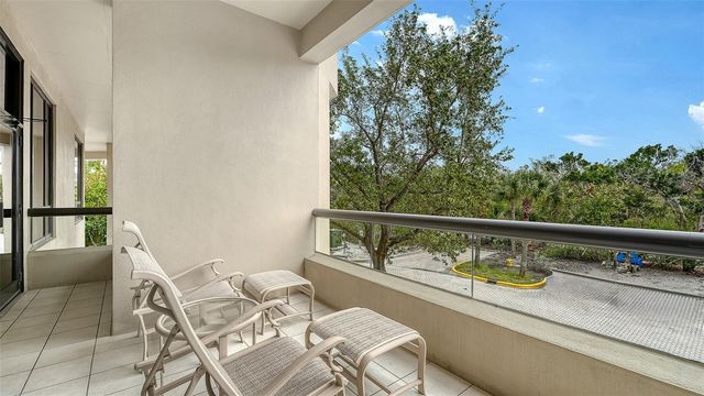 1281 GULF OF MEXICO DRIVE 111, Longboat Key, FL 34228