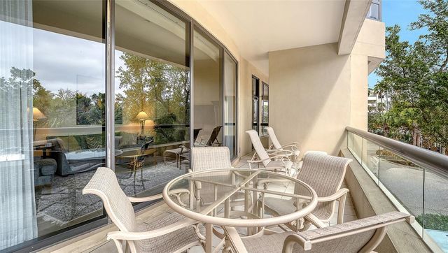 1281 GULF OF MEXICO DRIVE 111, Longboat Key, FL 34228