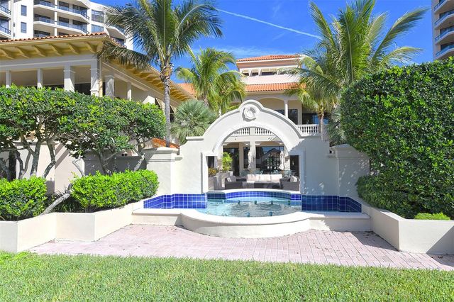 1281 GULF OF MEXICO DRIVE 111, Longboat Key, FL 34228