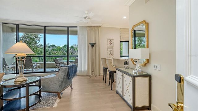 1281 GULF OF MEXICO DRIVE 111, Longboat Key, FL 34228
