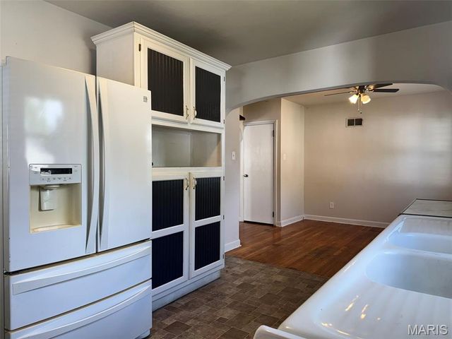 6015 Arthur Avenue, St Louis, MO 63139