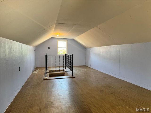 6015 Arthur Avenue, St Louis, MO 63139
