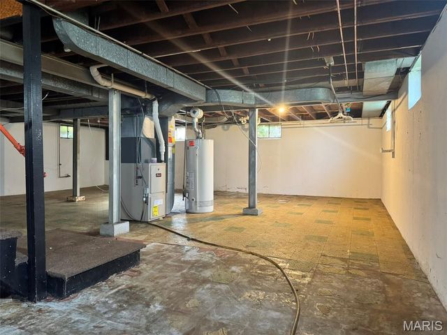 6015 Arthur Avenue, St Louis, MO 63139