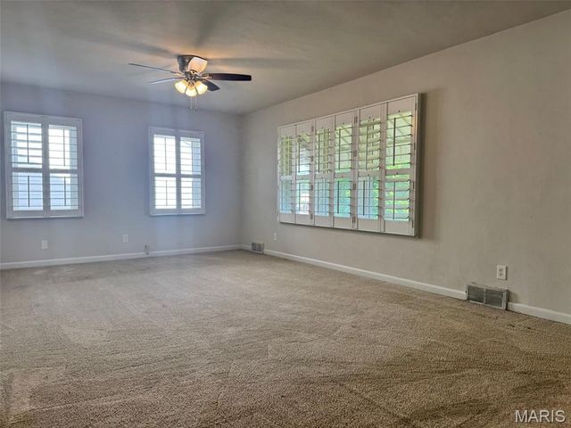 6015 Arthur Avenue, St Louis, MO 63139