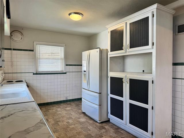 6015 Arthur Avenue, St Louis, MO 63139