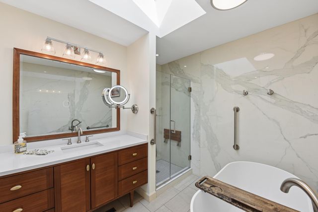 1887 Bohland Avenue, Saint Paul, MN 55116