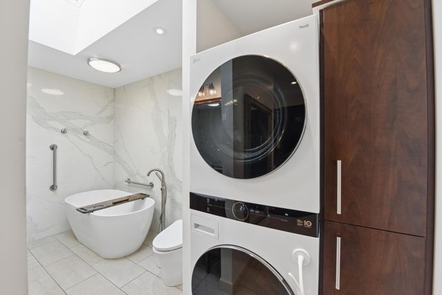 1887 Bohland Avenue, Saint Paul, MN 55116