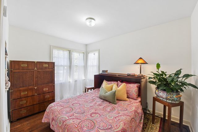 1887 Bohland Avenue, Saint Paul, MN 55116