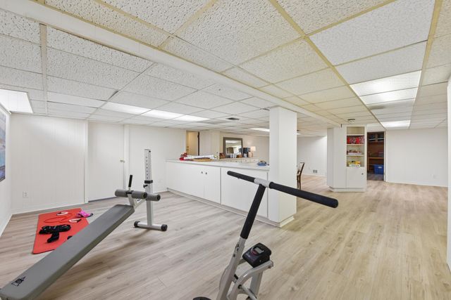 1887 Bohland Avenue, Saint Paul, MN 55116