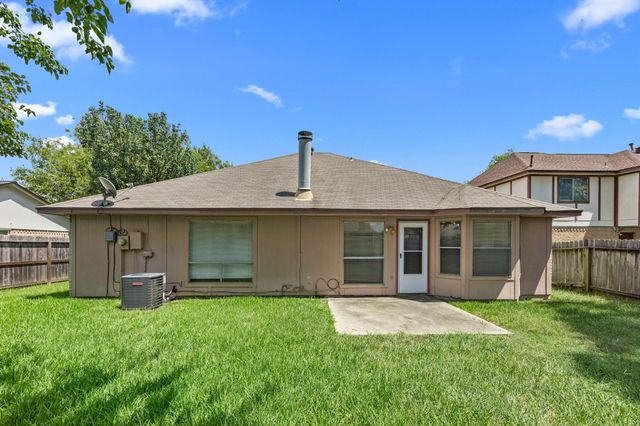 12322 White River Dr, Tomball, TX 77375