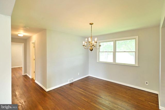 51 MACON DR, Hamilton, NJ 08619
