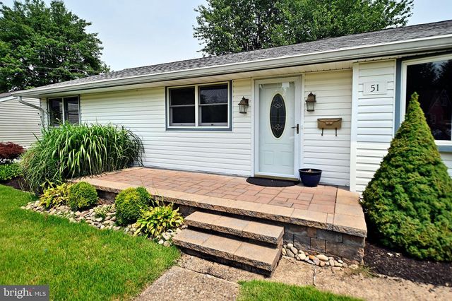 51 MACON DR, Hamilton, NJ 08619