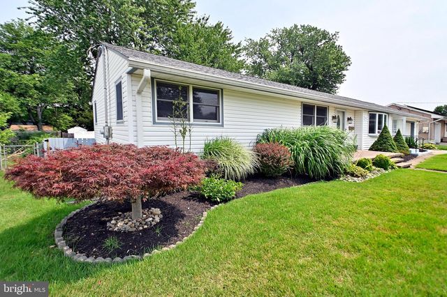 51 MACON DR, Hamilton, NJ 08619