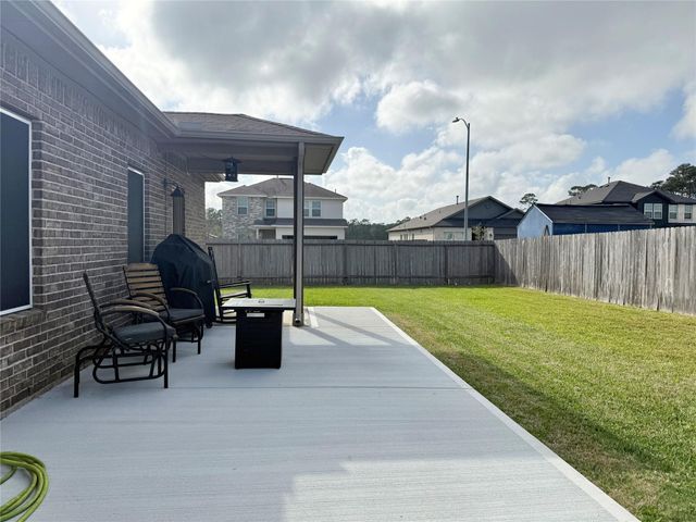 9903 Wood Wind Court, Baytown, TX 77521