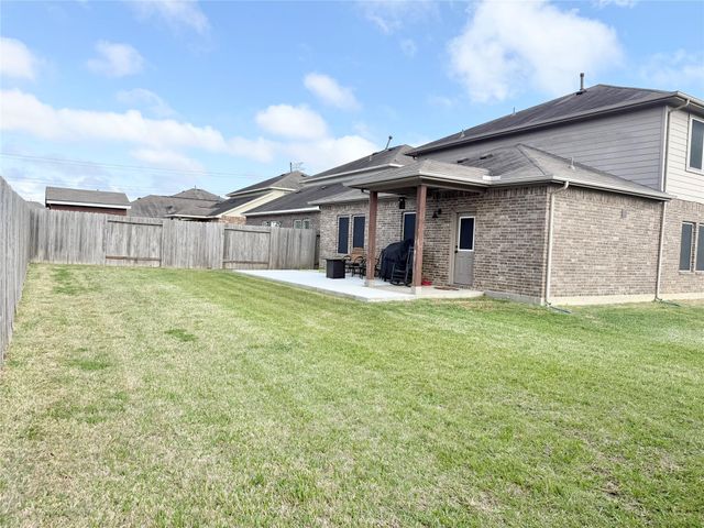 9903 Wood Wind Court, Baytown, TX 77521