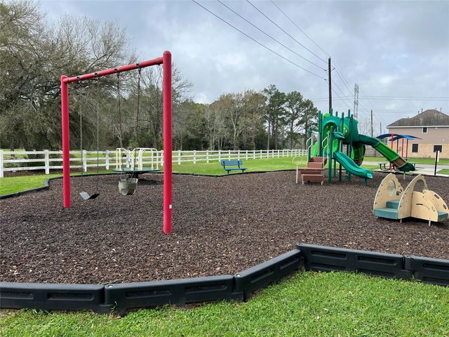 9903 Wood Wind Court, Baytown, TX 77521