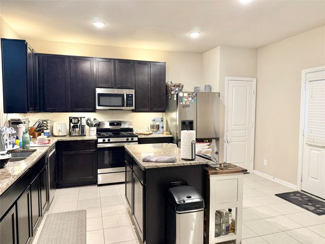 9903 Wood Wind Court, Baytown, TX 77521