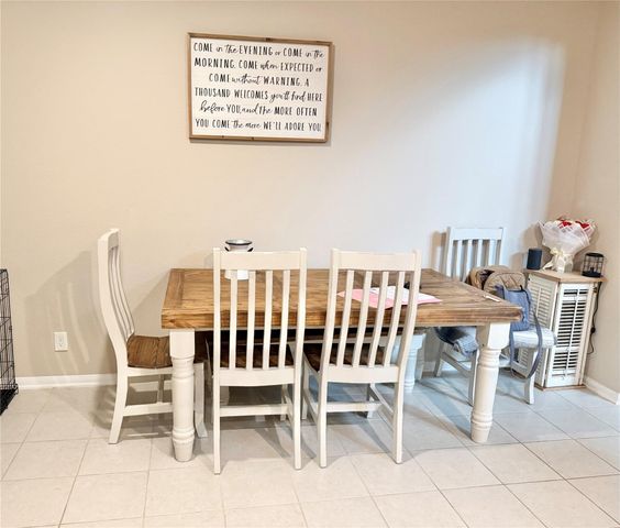 9903 Wood Wind Court, Baytown, TX 77521