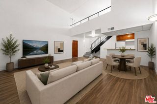 18645 Hatteras Street 285, Tarzana, CA 91356