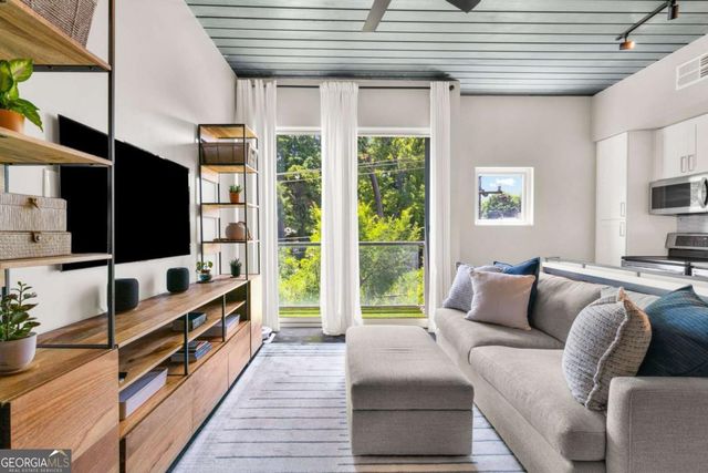 620 Glen Iris Drive NE 317, Atlanta, GA 30308