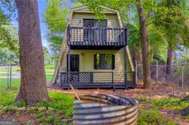 145 Rustwood Drive, Athens, GA 30606