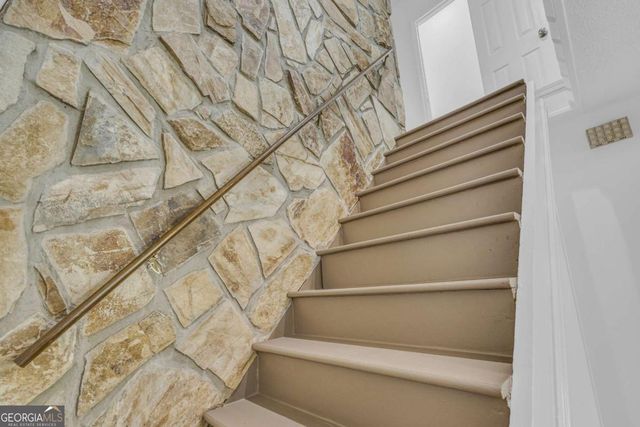 145 Rustwood Drive, Athens, GA 30606