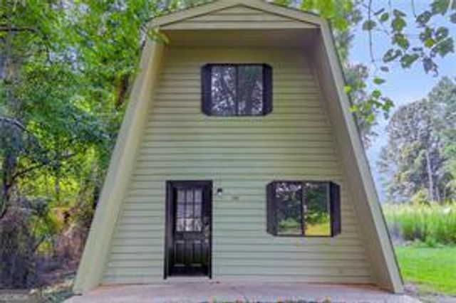 145 Rustwood Drive, Athens, GA 30606