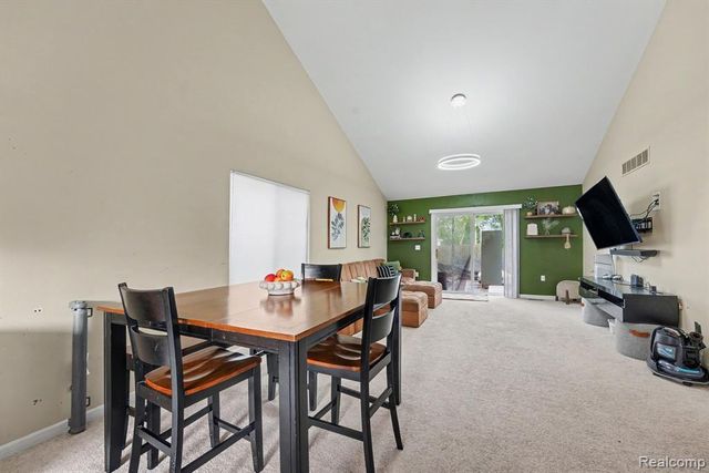 22064 Hayes Avenue, Eastpointe, MI 48021